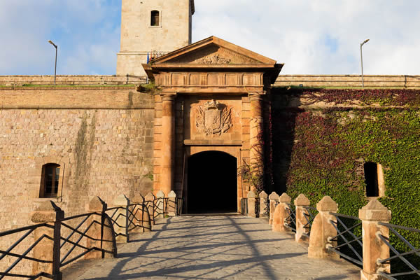 CASTELL-DE-MONTJUIC